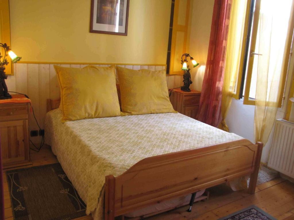 Chambres D'Hotes Les Pensees Douces Auxerre Bilik gambar