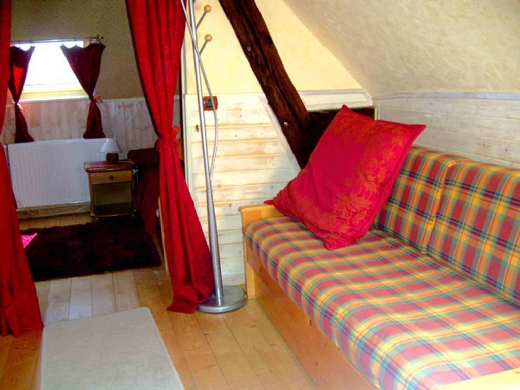 Chambres D'Hotes Les Pensees Douces Auxerre Bilik gambar